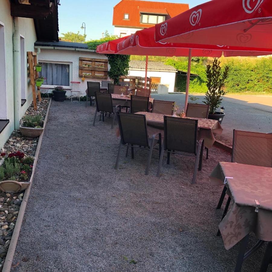 Gasthof Zum Baeren Gernrode (Saxony-Anhalt) Exterior photo